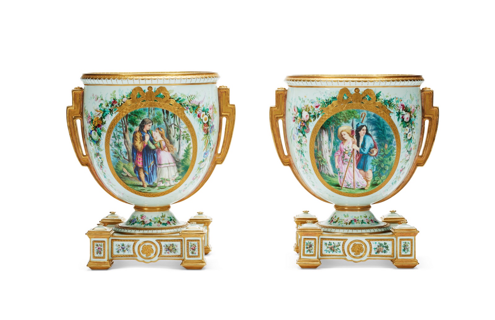 Items from the Shakespeare Heroines porcelain service