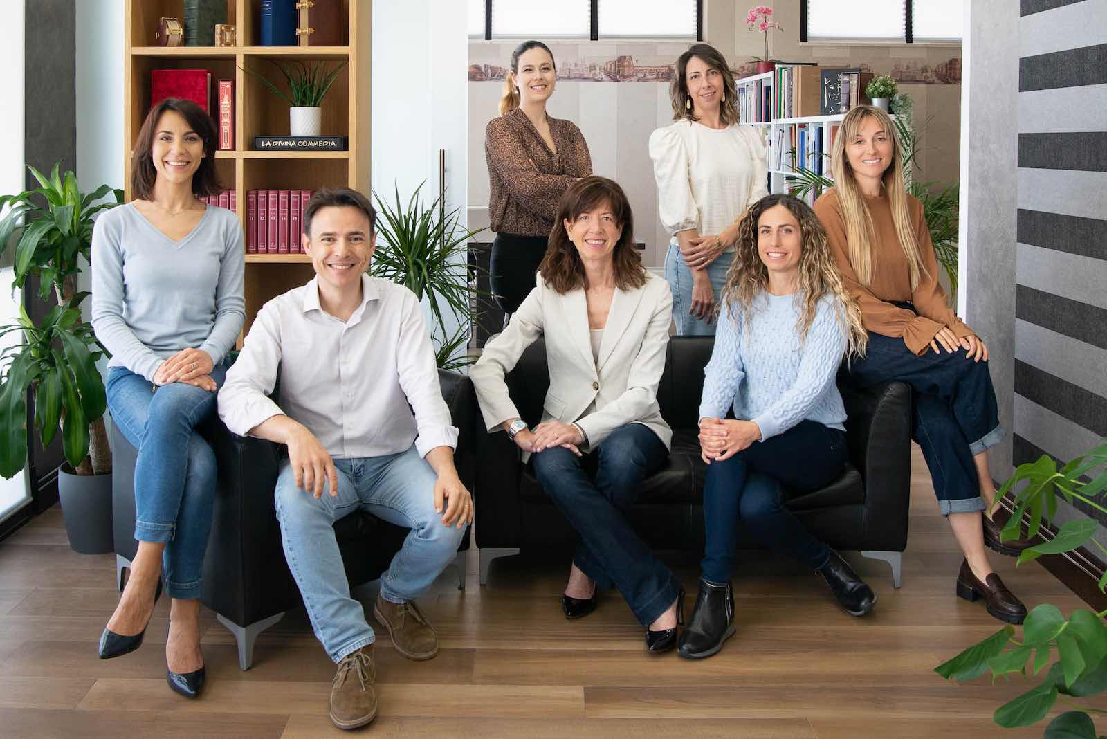 The team of Facsimile Finder