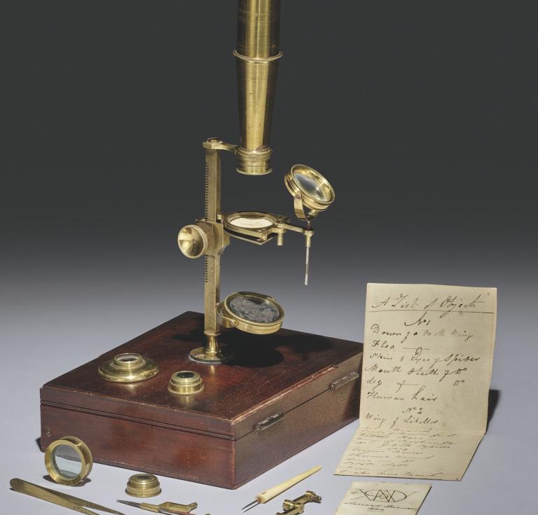 Darwin Family Microscope